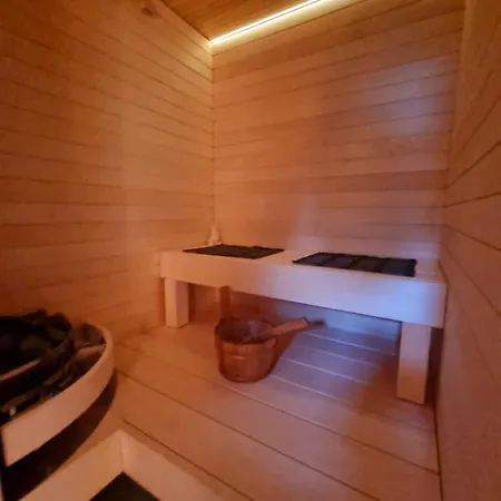 Kivikatu アパート ロヴァニエミ